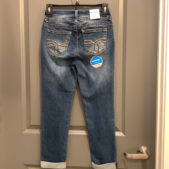 Wallflower jeans NWT - Picture 7 of 9